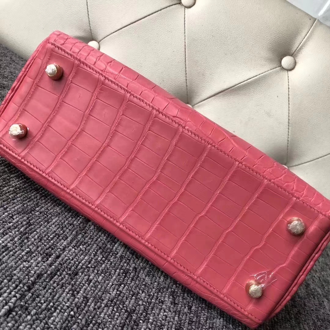 Hermès（爱马仕）Kelly 凯莉包 雾面框框美洲鳄 A5杜鹃红 蜡线全手工 25cm