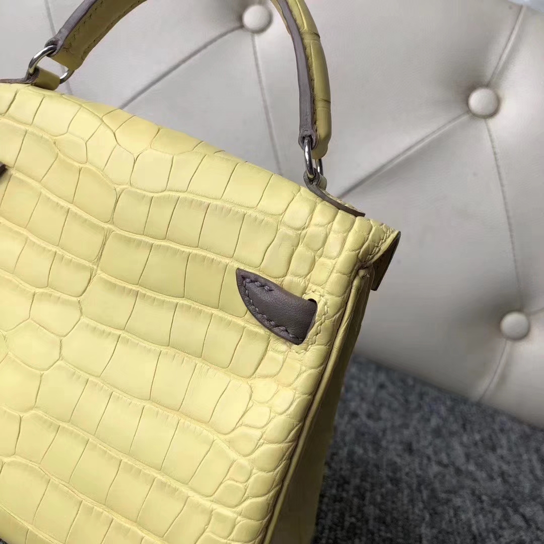 Hermès（爱马仕）Kelly doll Alligator matt 雾面鳄鱼 9R 柠檬黄 银扣