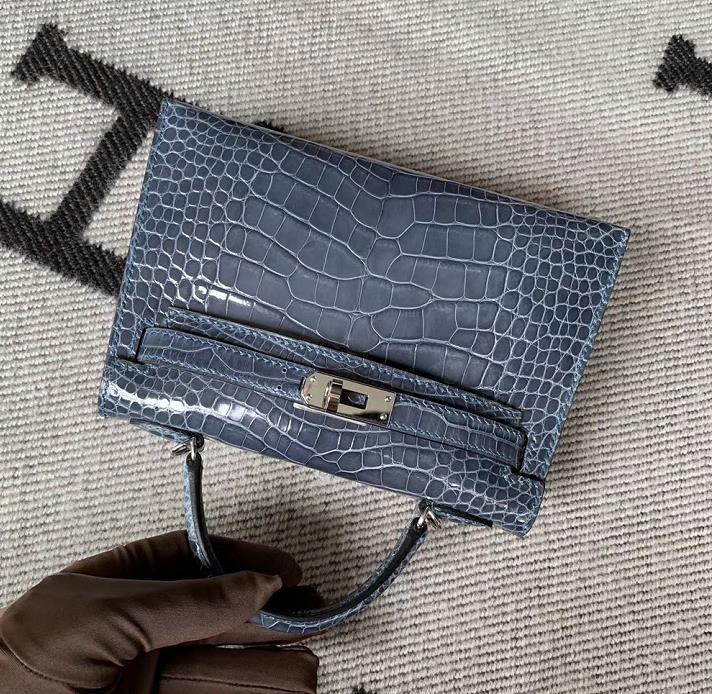 Hermès（爱马仕）Mini Kelly迷你凯莉包 亮面方块 美洲鳄鱼 风暴蓝 银扣 2代 现货