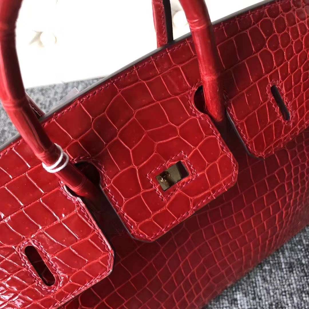 Hermès（爱马仕）Birkin 铂金包 亮面澳洲湾鳄 ck95 法拉利红 Braise 金扣 25cm