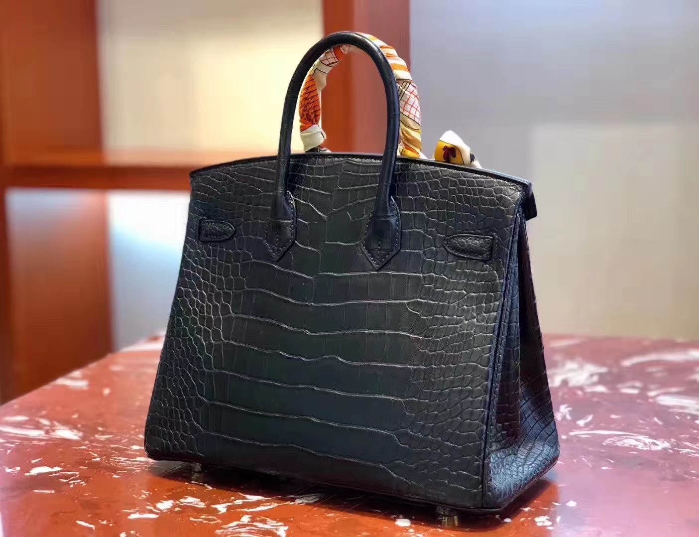 Hermès（爱马仕）Birkin 铂金包 雾面美洲鳄 ck89黑色 蜡线全手工 金扣 25cm