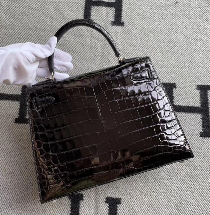 Hermès（爱马仕）Kelly 凯莉包 亮面澳洲湾鳄 黑色 银扣 28cm 现货