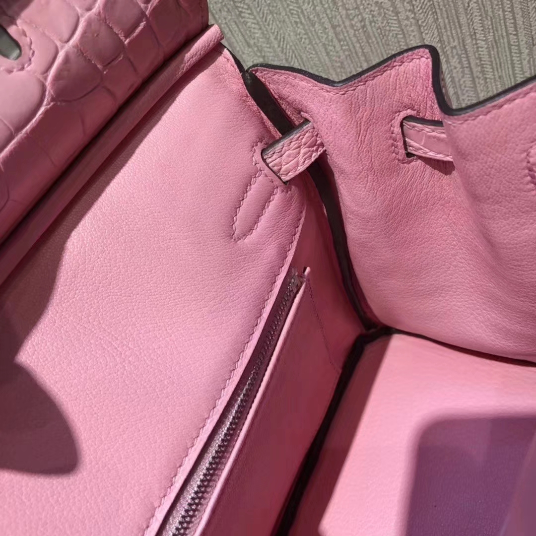 Hermès（爱马仕）Birkin 铂金包 雾面两点汨罗鳄 5P樱花粉 顶级工艺 蜡线全手工 银扣 25cm