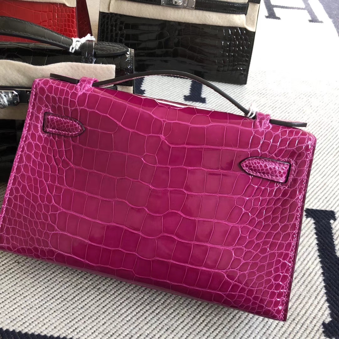Hermès（爱马仕）Minikelly pochette 22cm 亮面鳄鱼 J5 天方夜谭粉紫 银扣  手拿包 晚宴包