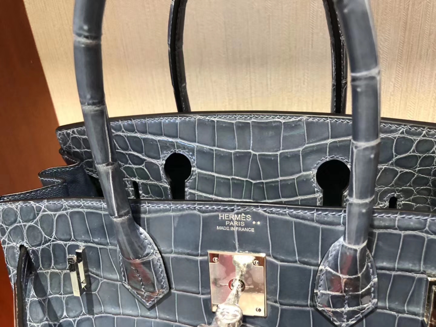Hermès（爱马仕）Birkin 铂金包 crocodile shiny 亮面鳄鱼 ck75  牛仔蓝 Blue jean 银扣 30cm