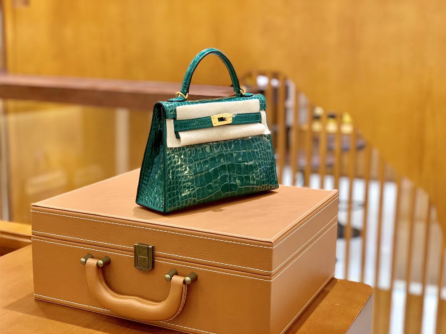 Hermès（爱马仕）Mini Kelly 迷你凯莉 翡翠绿 一级美洲鳄鱼皮 臻品级别 金扣 19cm