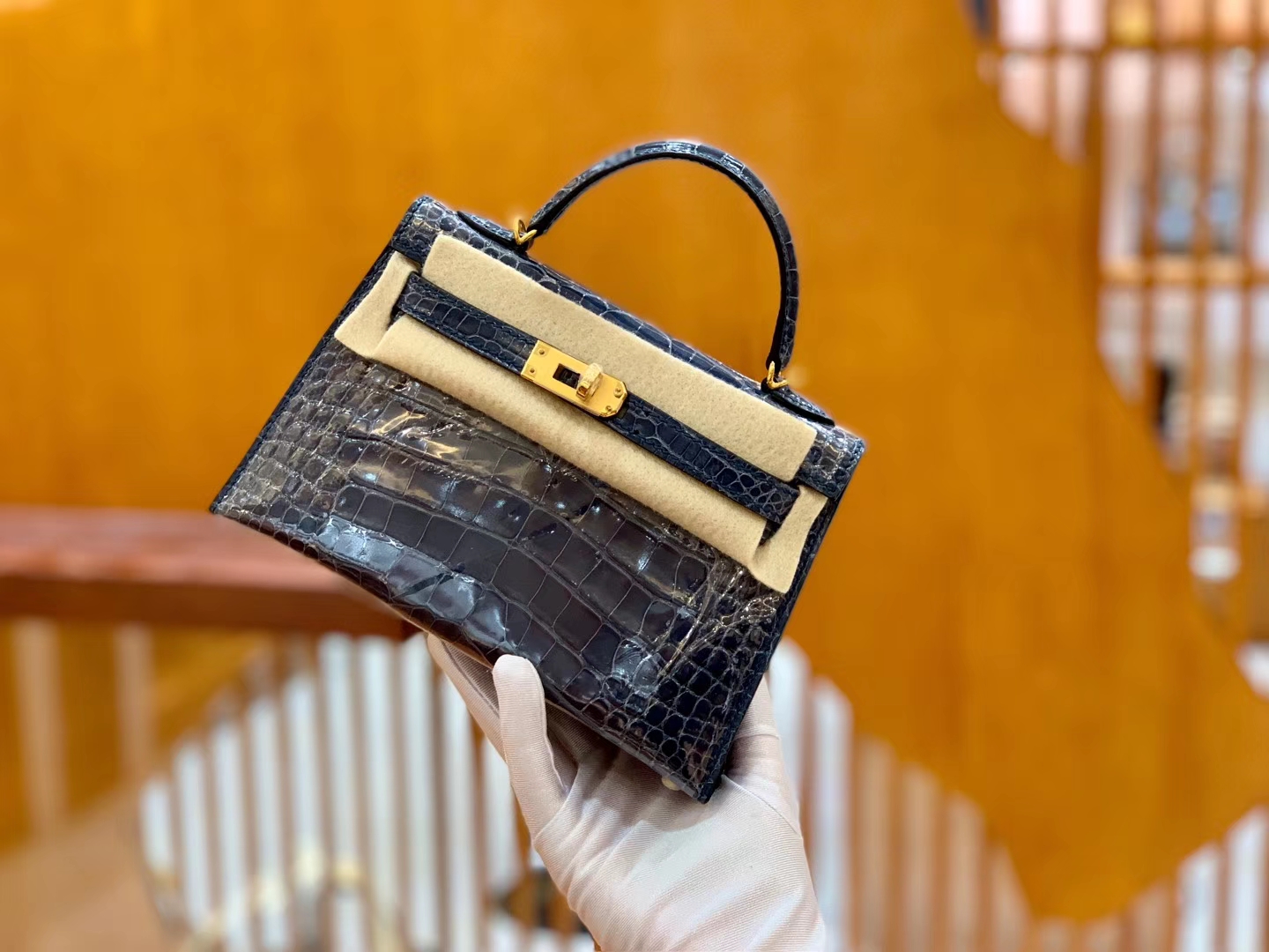 Hermès（爱马仕）Mini Kelly 迷你凯莉 风暴蓝 亮面鳄鱼 一级 顶端级别 美洲 臻品级别 金银扣 19cm