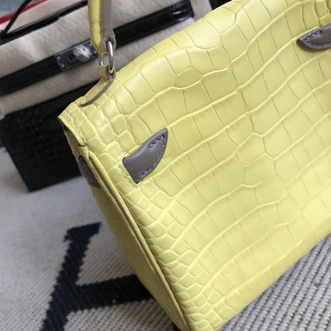 Hermès（爱马仕）Kelly doll Alligator matt 雾面 9R 柠檬黄 银扣 小可爱