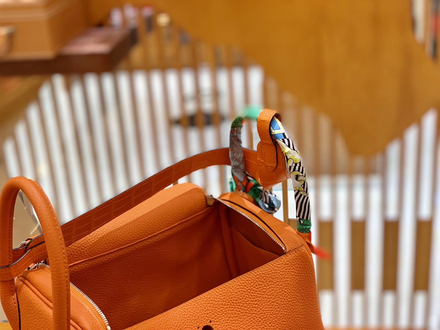 Hermès（爱马仕）Lindy 26cm 火焰橙 银扣 鳄鱼皮拼togo 全手工缝制