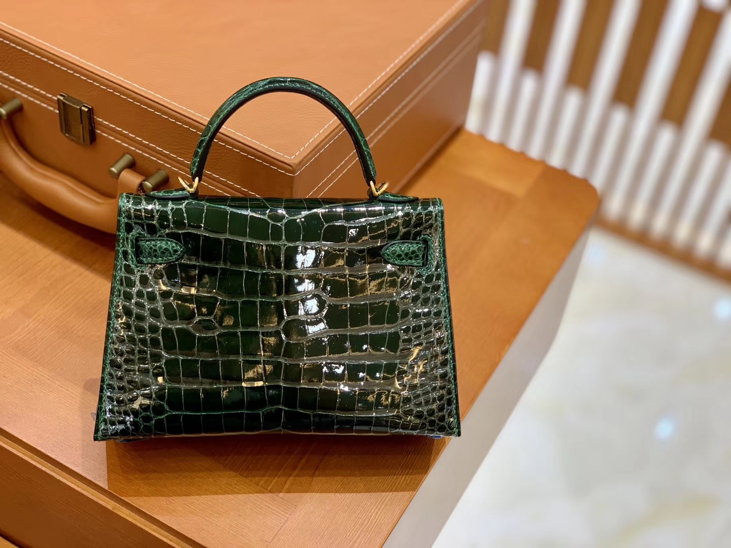 Hermès（爱马仕）迷你2代 19cm 祖母绿 一级美洲 鳄鱼皮 顶级手工 金扣