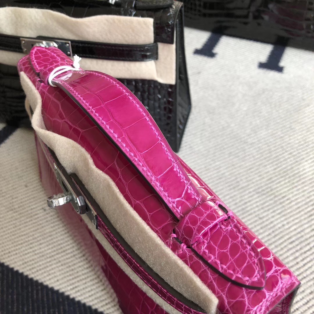 Hermès（爱马仕）Minikelly pochette 22cm 亮面鳄鱼 J5 天方夜谭粉紫 银扣  手拿包 晚宴包