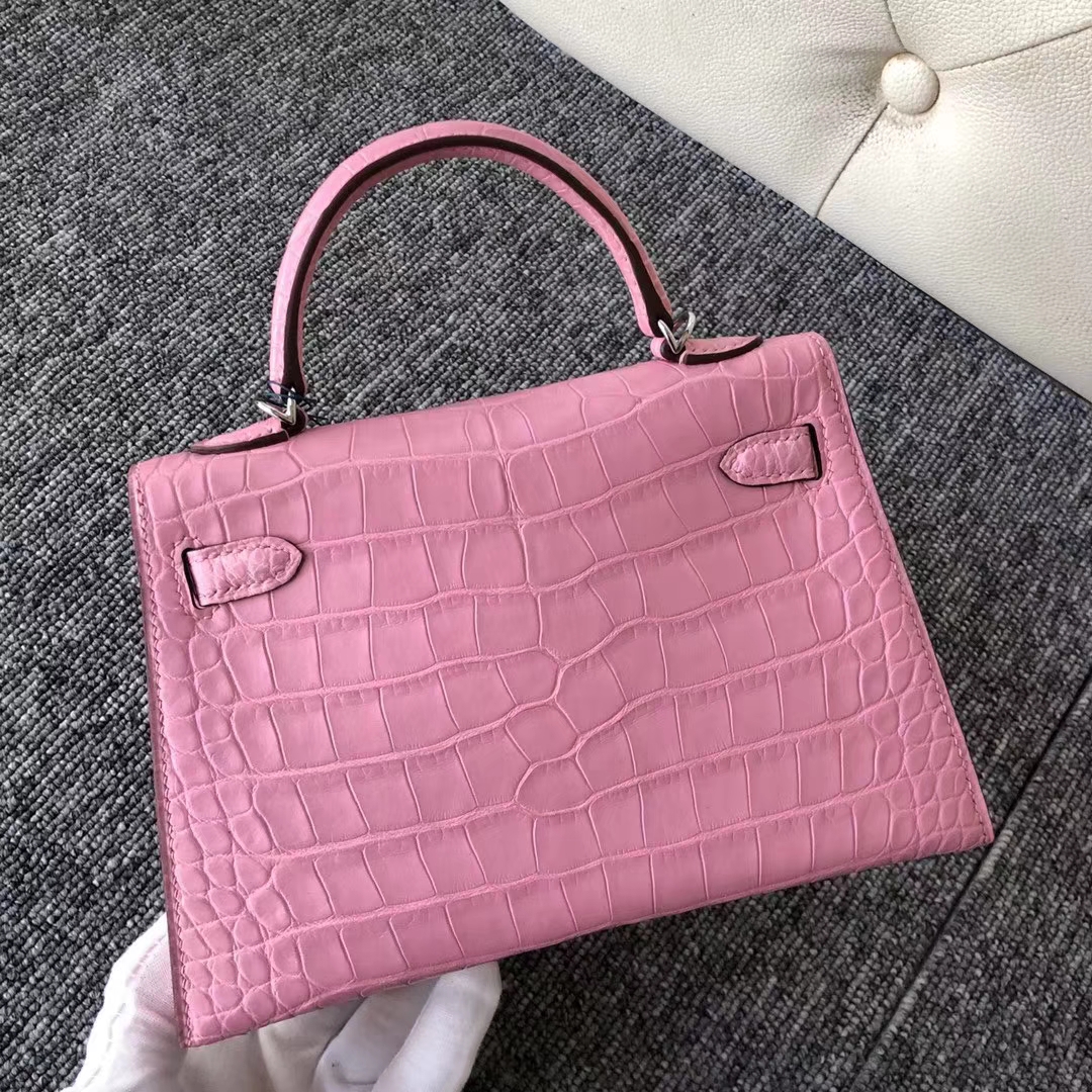 Hermès（爱马仕）Mini Kelly 迷你凯莉 crocodile 雾面美洲鳄 5P樱花粉 2代 19cm
