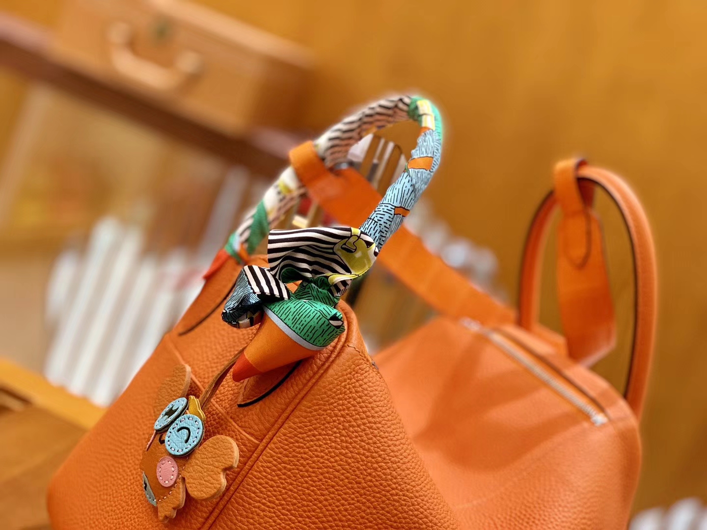 Hermès（爱马仕）Lindy 26cm 火焰橙 银扣 鳄鱼皮拼togo 全手工缝制