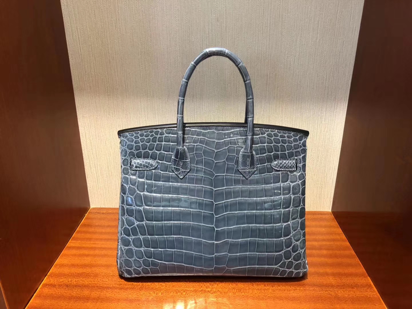 Hermès（爱马仕）Birkin 铂金包 crocodile shiny 亮面鳄鱼 ck75  牛仔蓝 Blue jean 银扣 30cm