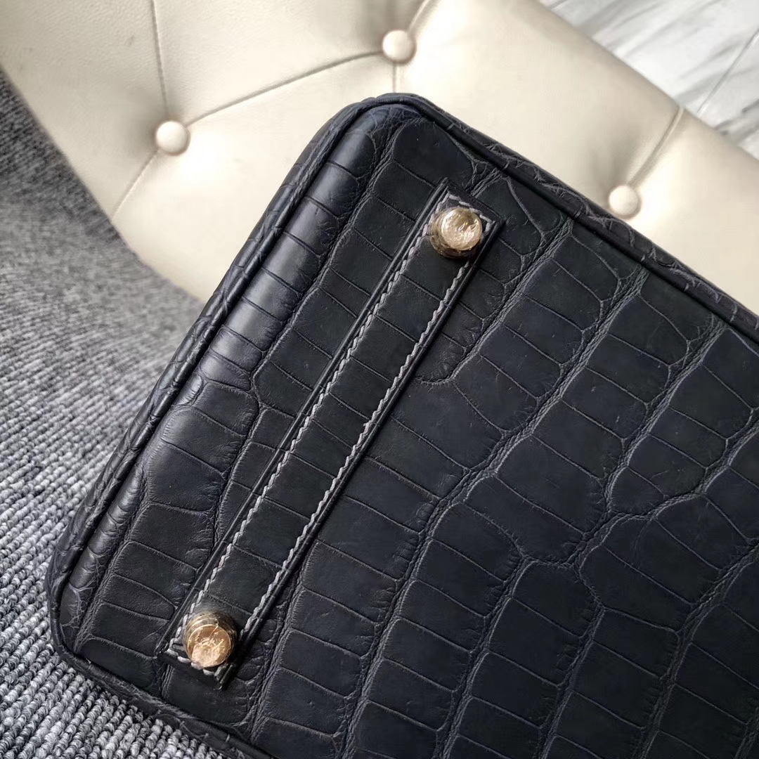 Hermès(爱马仕)Birkin 30cm 亮面鳄鱼 ck89 黑色 Noir 金扣 拱珠 顶级手缝 现货-拉尔森鳄鱼皮具定制 - 爱马仕包包官网 Hermès(爱马仕)Birkin 30cm 亮面鳄鱼 ck89 黑色 Noir 金扣 拱珠 顶级手缝 现货