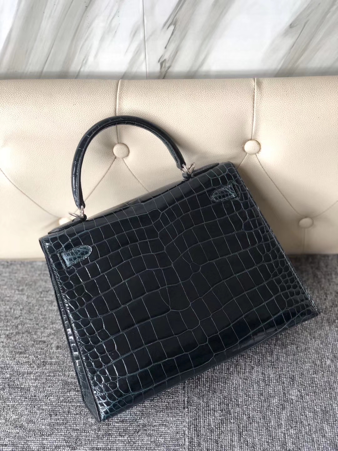 Hermès（爱马仕）Kelly 28cm Porosus shiny 亮面澳洲湾鳄 1p 鸭子蓝 银扣 现货