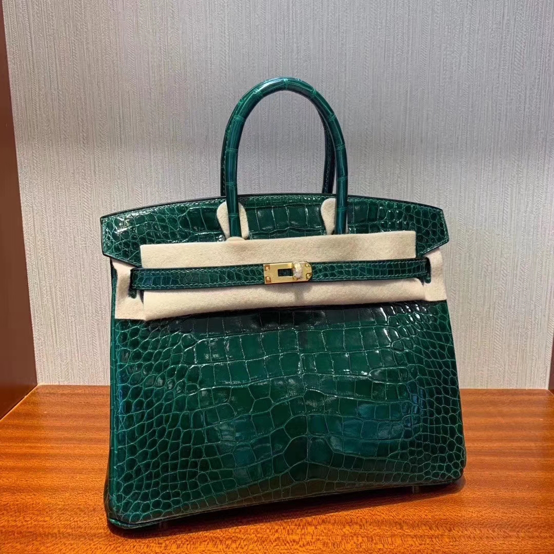 Hermès(爱马仕)Birkin 铂金包 亮面方块 美洲鳄鱼 Shiny Alligator Crocodile CK67祖母绿 金扣 25cm-拉尔森鳄鱼皮具定制 - 爱马仕包包官网 Hermès(爱马仕)Birkin 铂金包 亮面方块 美洲鳄鱼 Shiny Alligator Crocodile CK67祖母绿 金扣 25cm