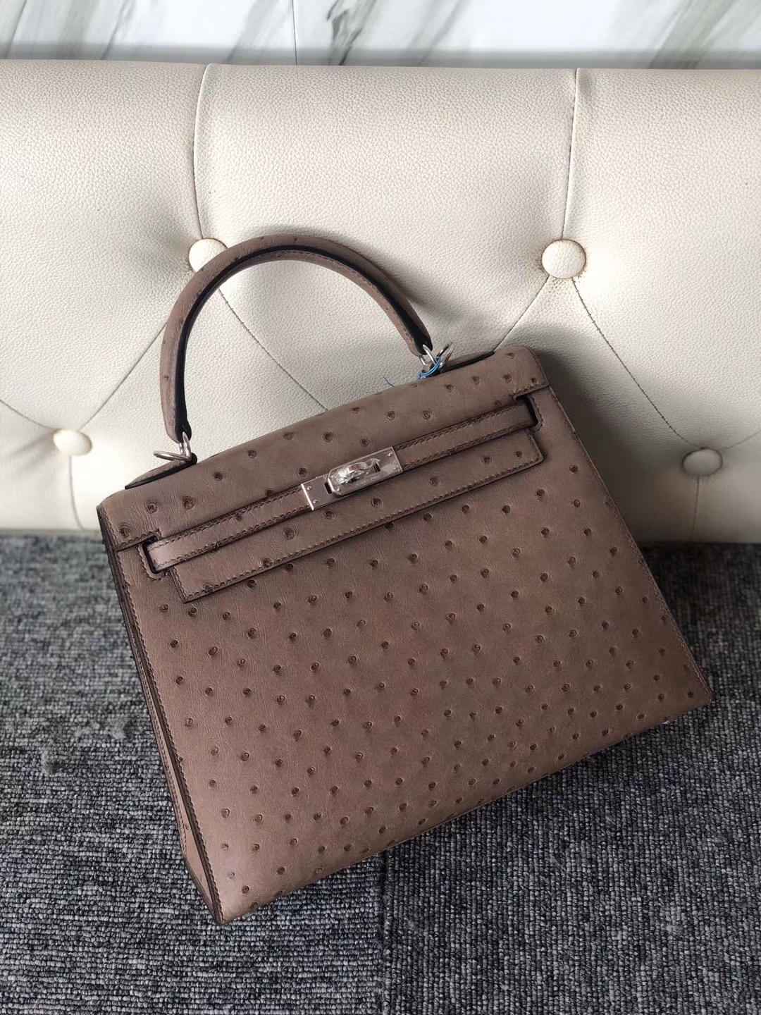 Hermès（爱马仕）Kelly 25cm Ostrich kk 鸵鸟 慕斯灰 金扣 银扣 顶级手缝 现货
