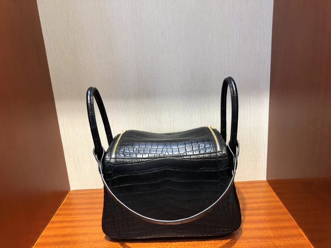 Hermès（爱马仕）Lindy 琳迪包 雾面鳄鱼 ck89 黑色 Noir 金扣 26cm 顶级手缝