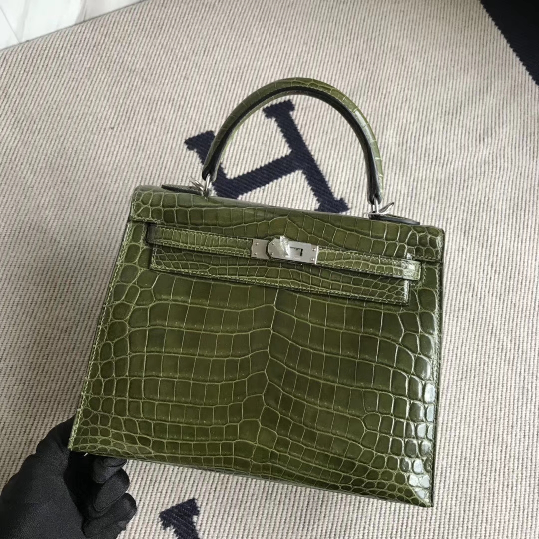 Hermès（爱马仕）Kelly 25cm Crocodile shiny 亮面鳄鱼 6H橄榄绿 银扣 顶级手缝 现货