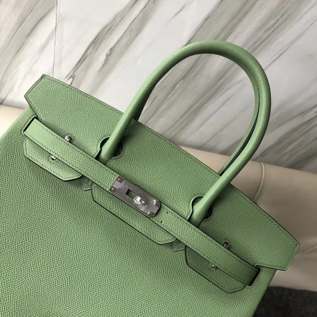 Hermès（爱马仕）Birkin 铂金包 Epsom 原厂掌纹皮 3I 蟋蟀绿 牛油果绿 银扣 30cm