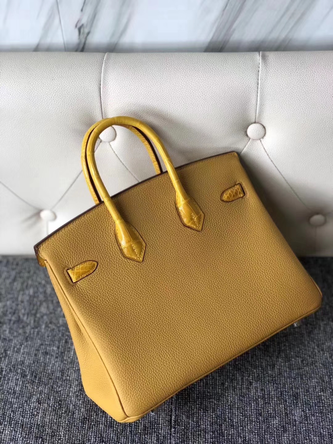 Hermès(爱马仕)Birkin 25cm touch 系列 9D 琥珀黄 Ambre 鳄鱼 银扣 现货-拉尔森鳄鱼皮具定制 - 爱马仕包包官网 Hermès(爱马仕)Birkin 25cm touch 系列 9D 琥珀黄 Ambre 鳄鱼 银扣 现货