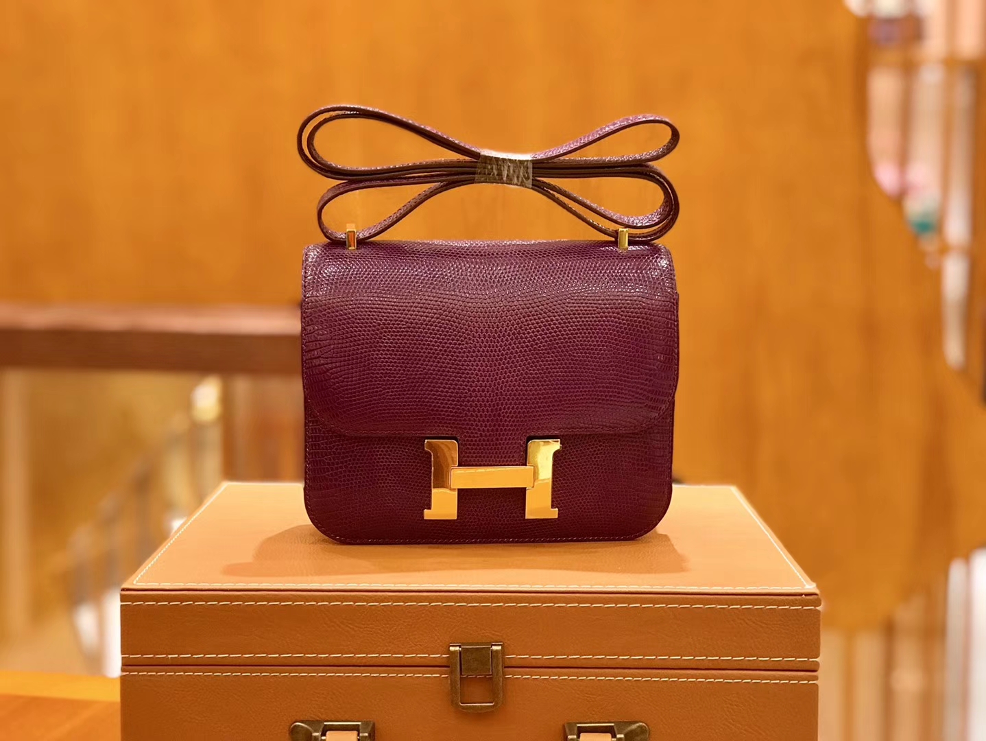 Hermès（爱马仕）Constance 空姐包 蜥蜴皮 橄榄绿 18cm