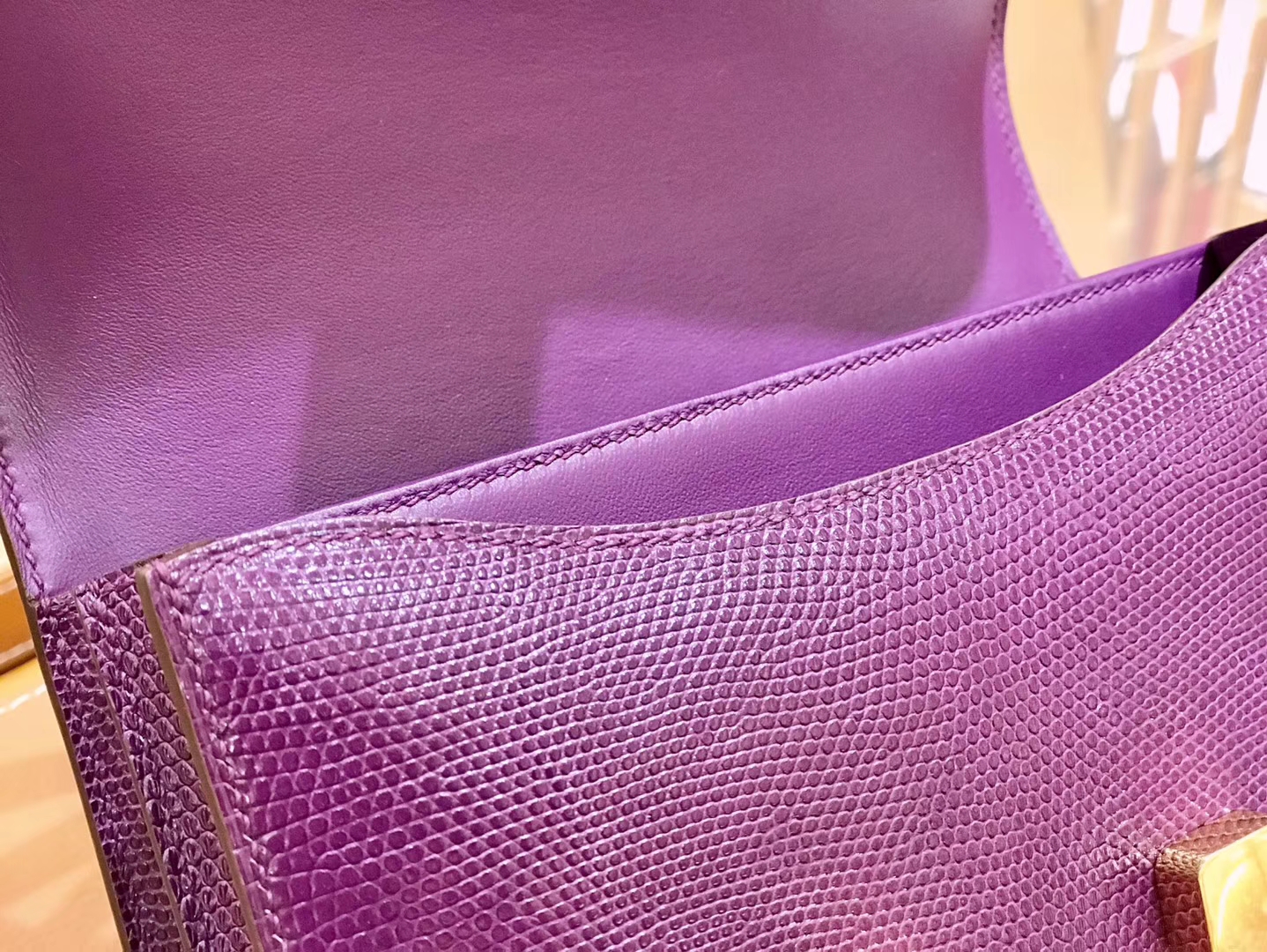 Hermès（爱马仕）Constance 空姐包 蜥蜴皮 橄榄绿 18cm