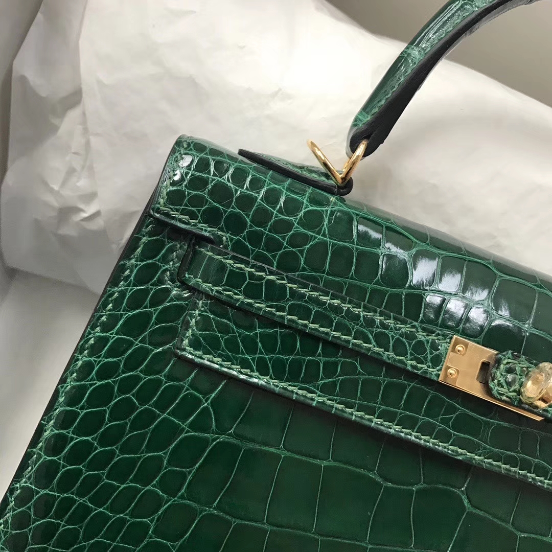 Hermès(爱马仕)Kelly 25cm Alligator shiny 亮面鳄鱼 ck67 祖母绿 金扣 顶级手缝 现货-拉尔森鳄鱼皮具定制 - 爱马仕包包官网 Hermès(爱马仕)Kelly 25cm Alligator shiny 亮面鳄鱼 ck67 祖母绿 金扣 顶级手缝 现货