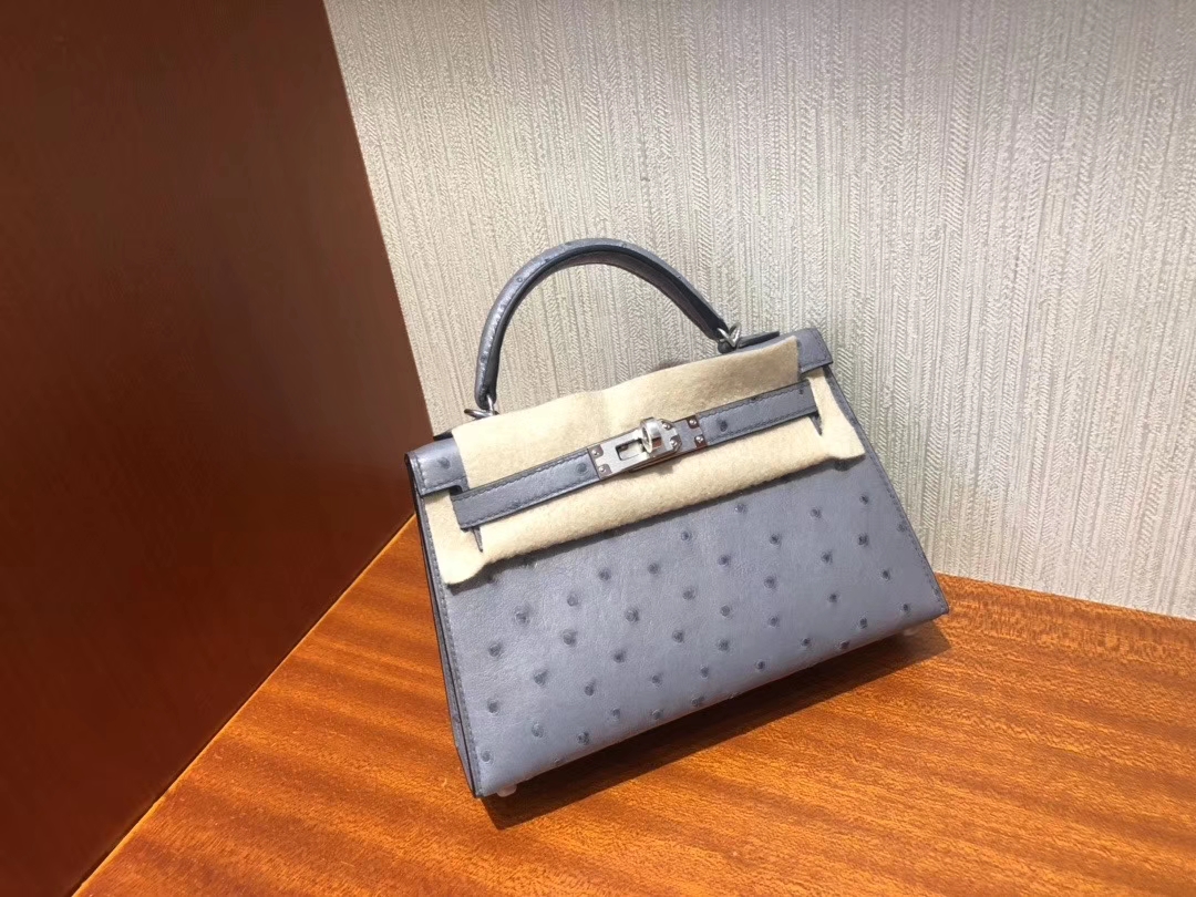 Hermès（爱马仕）Mini kelly ll Ostrich kk 鸵鸟 玛瑙灰 银扣 小可爱 现货