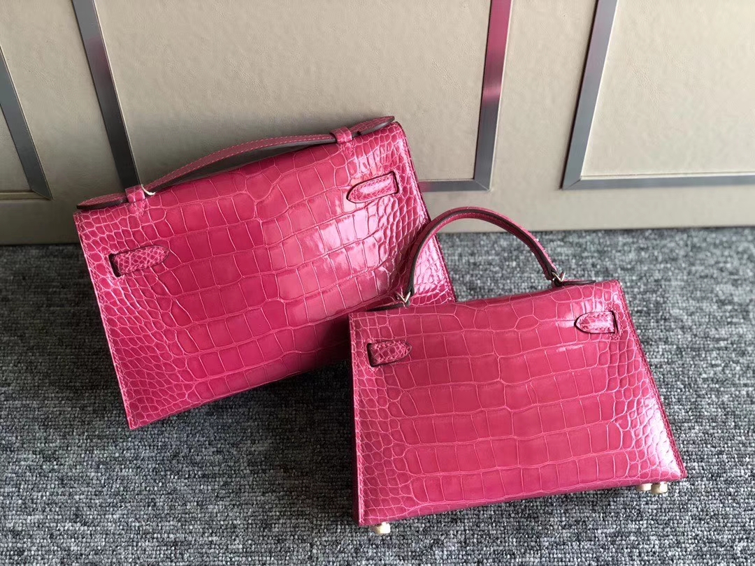 Hermès（爱马仕）Mini kelly pochette 22cm Alligator matt 雾面鳄鱼  E5 桃红 金扣