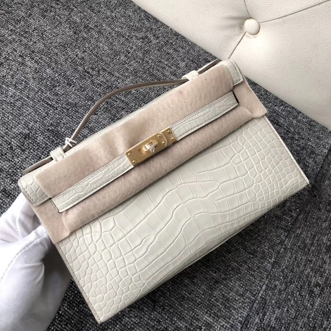 Hermès（爱马仕）Mini Kelly pochette 22cm Alligator matt 雾面鳄鱼 8L 奶油白 Beton 金扣 手拿包 晚宴包