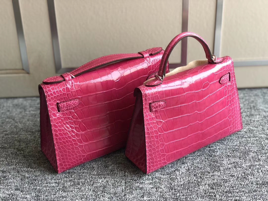 Hermès（爱马仕）Mini kelly pochette 22cm Alligator matt 雾面鳄鱼  E5 桃红 金扣