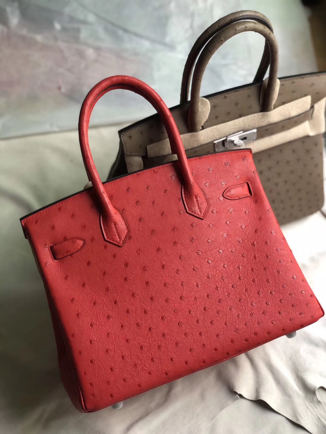 Hermès（爱马仕）Birkin 30cm Ostrich kk鸵鸟 Q5 国旗红 Rouge casaque 金扣