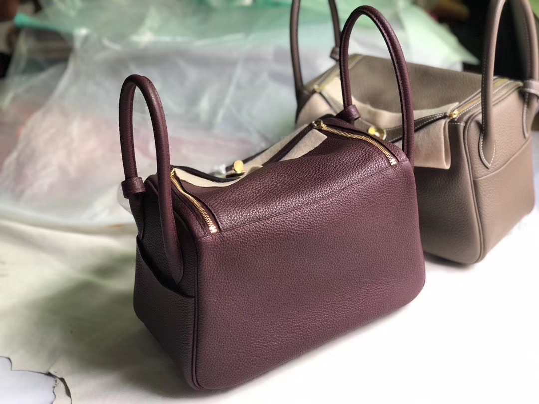 Hermès（爱马仕）Lindy 琳迪包 波尔多酒红 金扣 26cm