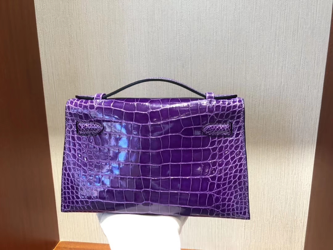 Hermès（爱马仕）Mini kelly pochette Alligator shiny 亮面鳄鱼 5L 极度紫 金扣 手拿包 晚宴包 22cm 现货