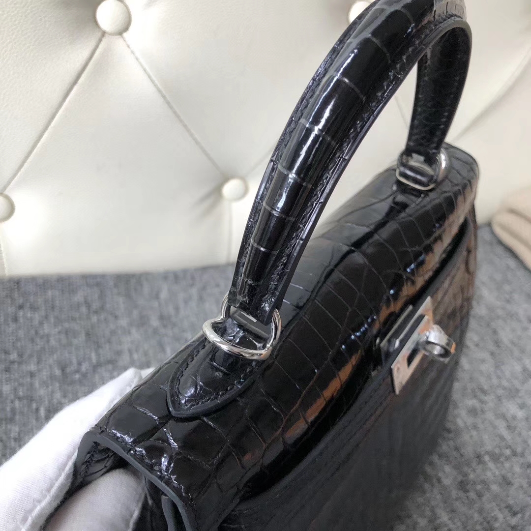 Hermès（爱马仕）Kelly 25cm Crocodile shiny 亮面鳄鱼 ck89黑色 Noir 银扣 拱珠皮 现货