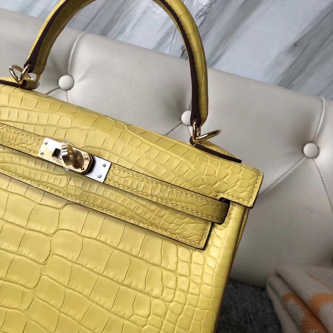 Hermès(爱马仕)Kelly 凯莉包 Matt alligator crocodile 雾面美洲鳄 柠檬黄 蜡线全手工 25cm 接受预定-拉尔森鳄鱼皮具定制 - 爱马仕包包官网 Hermès(爱马仕)Kelly 凯莉包 Matt alligator crocodile 雾面美洲鳄 柠檬黄 蜡线全手工 25cm 接受预定