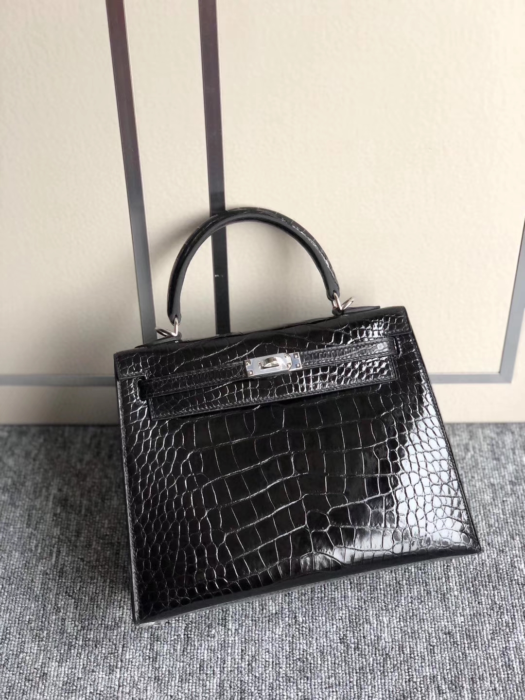 Hermès（爱马仕）Kelly 25cm Alligator shiny 亮面鳄鱼 ck89 黑色 Noir 银扣 顶级手缝