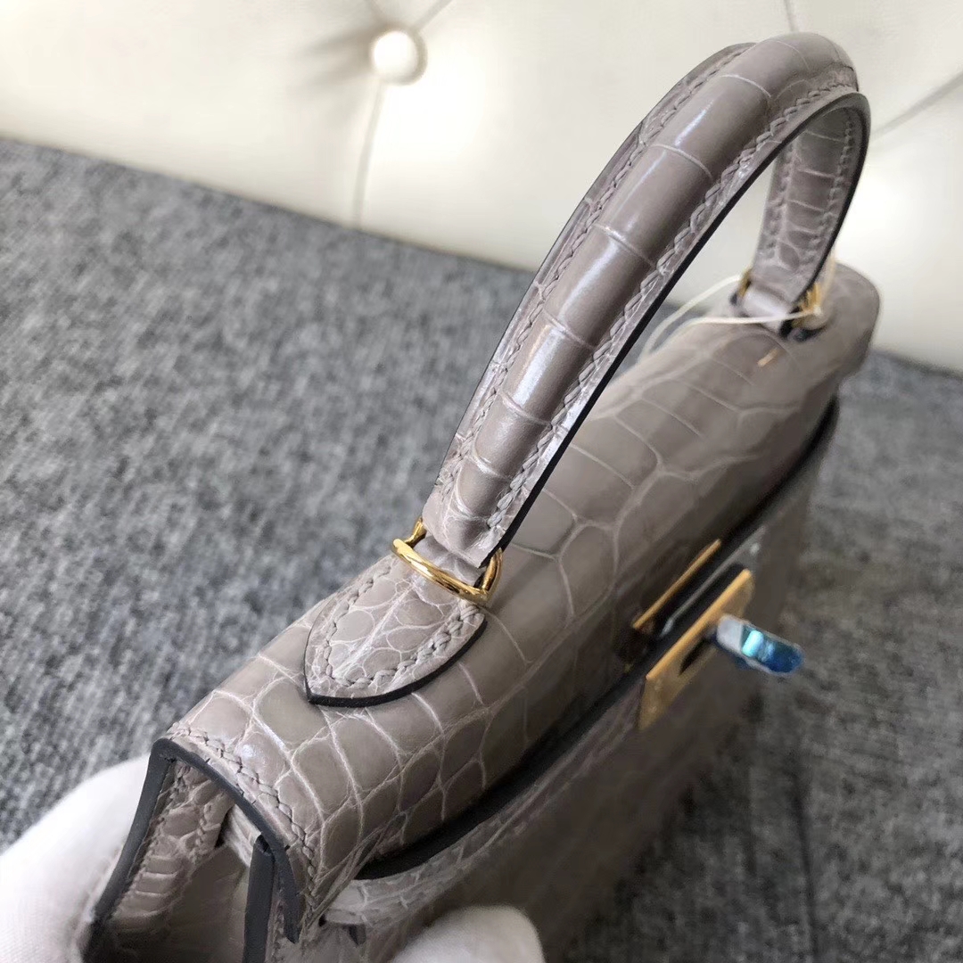 Hermès（爱马仕）Mini kelly ll Alligator shiny 亮面鳄鱼 ck81 斑鸠灰 Gris T 金扣 现货