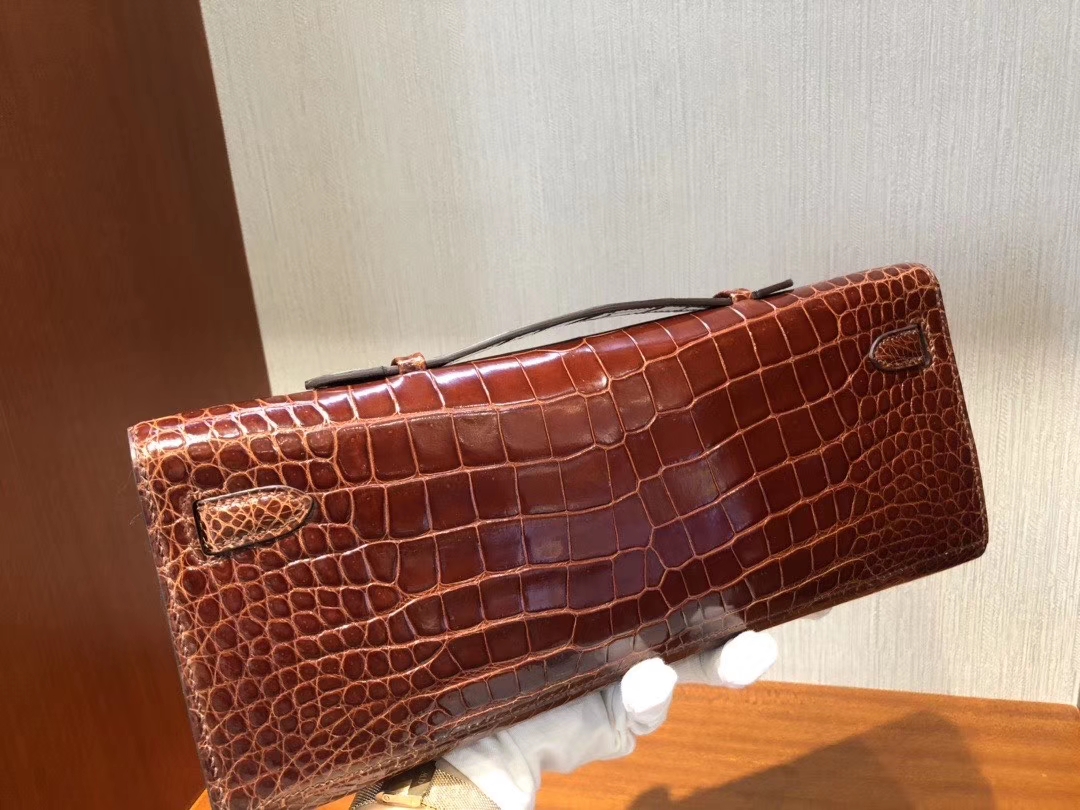 Hermès（爱马仕）Kelly cut 31cm Porosus shiny 亮面澳洲湾鳄鳄鱼 ck31 蜜糖棕 Miel 银扣 手拿包 晚宴包 现货