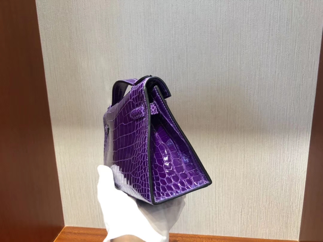 Hermès（爱马仕）Mini kelly pochette Alligator shiny 亮面鳄鱼 5L 极度紫 金扣 手拿包 晚宴包 22cm 现货