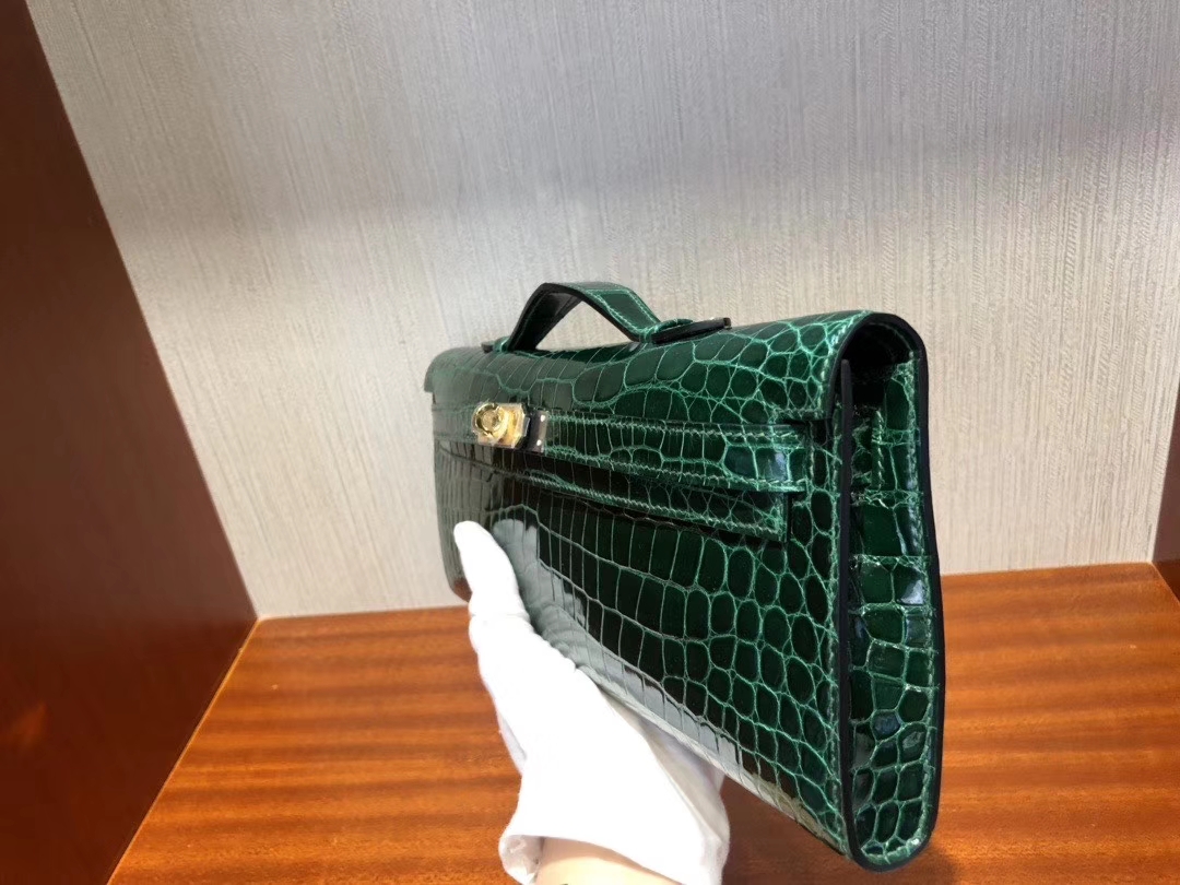 Hermès（爱马仕）Kelly cut 31cm Porosus shiny 亮面澳洲湾鳄鳄鱼 ck67 祖母绿 vert fonce 金扣 手拿包 晚宴包 现货