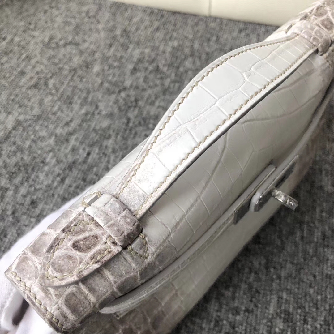 Hermès(爱马仕)Mini pochette 22cm 喜马拉雅 银扣 顶级手缝 手拿包 晚宴包 定制-拉尔森鳄鱼皮具定制 - 爱马仕包包官网 Hermès(爱马仕)Mini pochette 22cm 喜马拉雅 银扣 顶级手缝 手拿包 晚宴包 定制