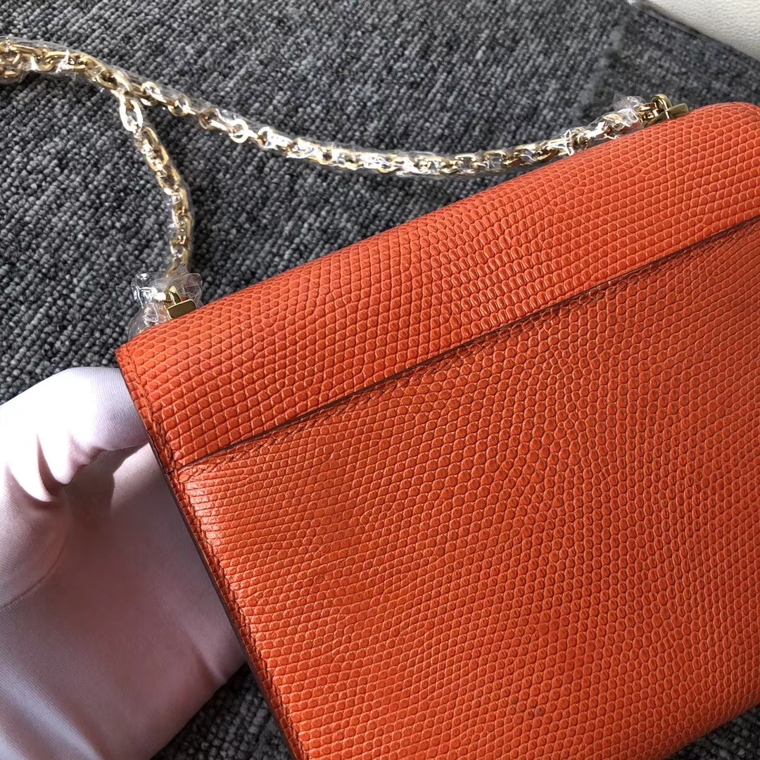 Hermès(爱马仕)Verrou 17cm 蜥蜴 9J 火焰橙 金扣 顶级手缝 定制-拉尔森鳄鱼皮具定制 - 爱马仕包包官网 Hermès(爱马仕)Verrou 17cm 蜥蜴 9J 火焰橙 金扣 顶级手缝 定制