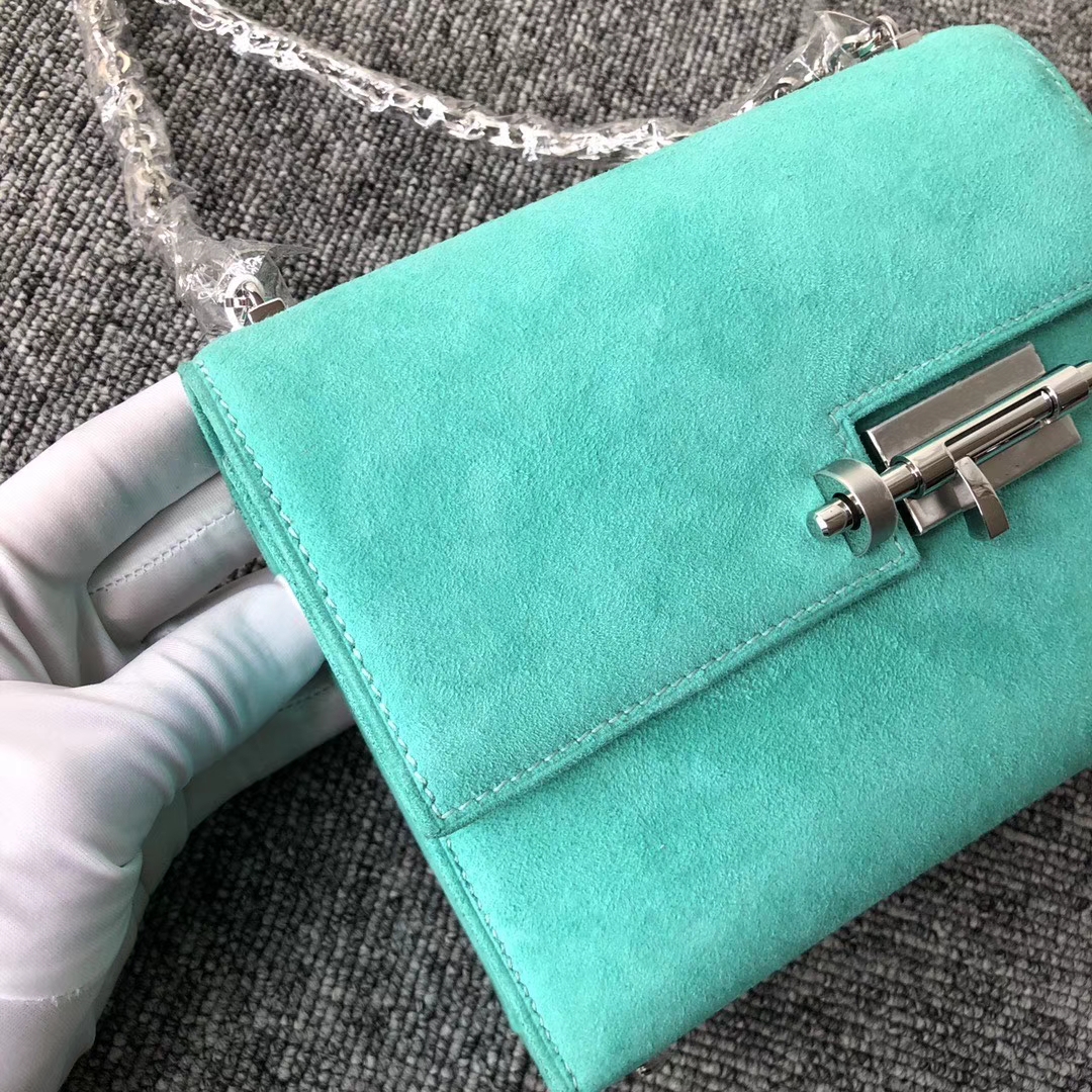 Hermès（爱马仕）Verrou17cm 麂皮 7v 湖水绿 银扣 定制