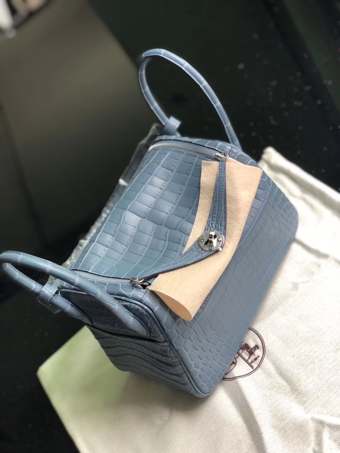 Hermès（爱马仕）Lindy 26cm Crocodile matt 雾面鳄鱼 雾霾蓝 银扣 顶级手缝 定制