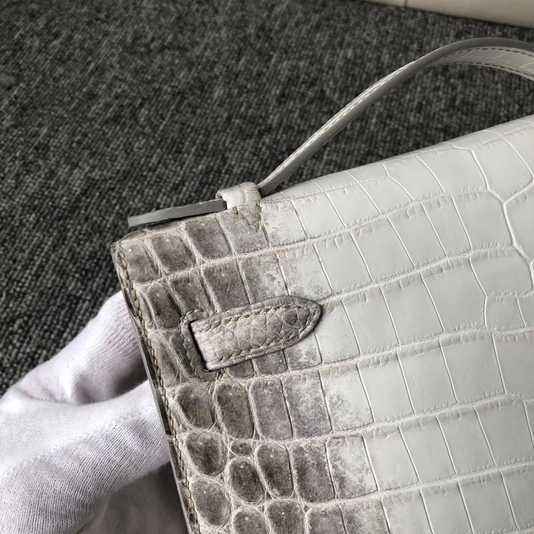 Hermès(爱马仕)Mini pochette 22cm 喜马拉雅 银扣 顶级手缝 手拿包 晚宴包 定制-拉尔森鳄鱼皮具定制 - 爱马仕包包官网 Hermès(爱马仕)Mini pochette 22cm 喜马拉雅 银扣 顶级手缝 手拿包 晚宴包 定制