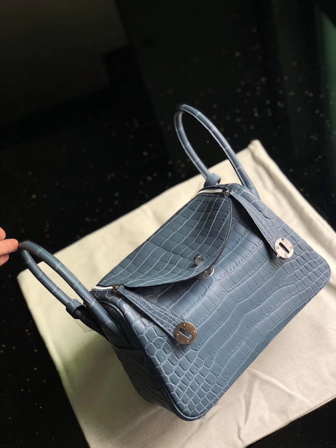Hermès（爱马仕）Lindy 26cm Crocodile matt 雾面鳄鱼 雾霾蓝 银扣 顶级手缝 定制
