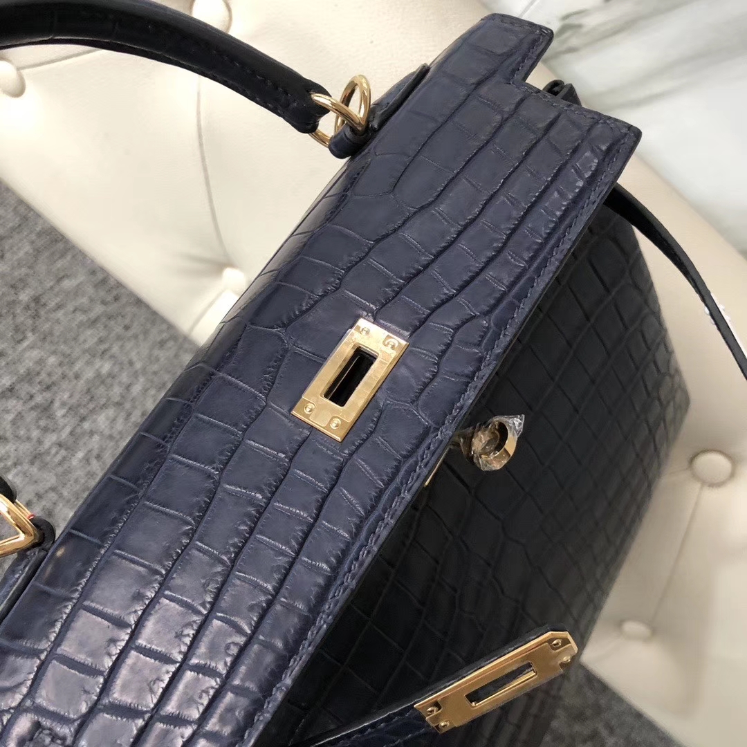 Hermès(爱马仕)Kelly 25cm Crocodile matt 雾面鳄鱼 深海蓝 Blue indgo 金扣 定制-拉尔森鳄鱼皮具定制 - 爱马仕包包官网 Hermès(爱马仕)Kelly 25cm Crocodile matt 雾面鳄鱼 深海蓝 Blue indgo 金扣 定制